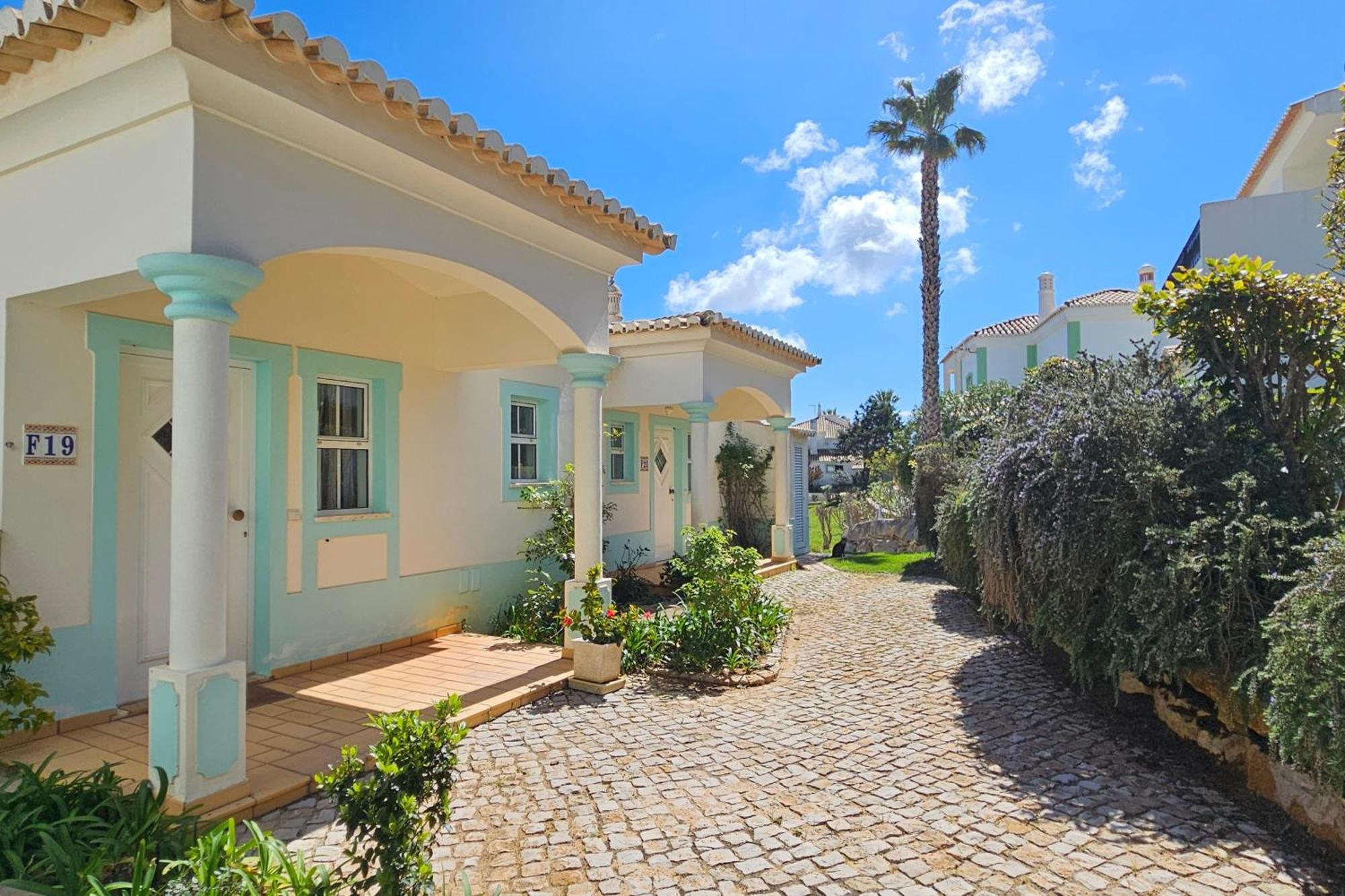 Quinta Da Floresta - Santo Antonio Villas, Golf & Spa บูเดนส์ ภายนอก รูปภาพ
