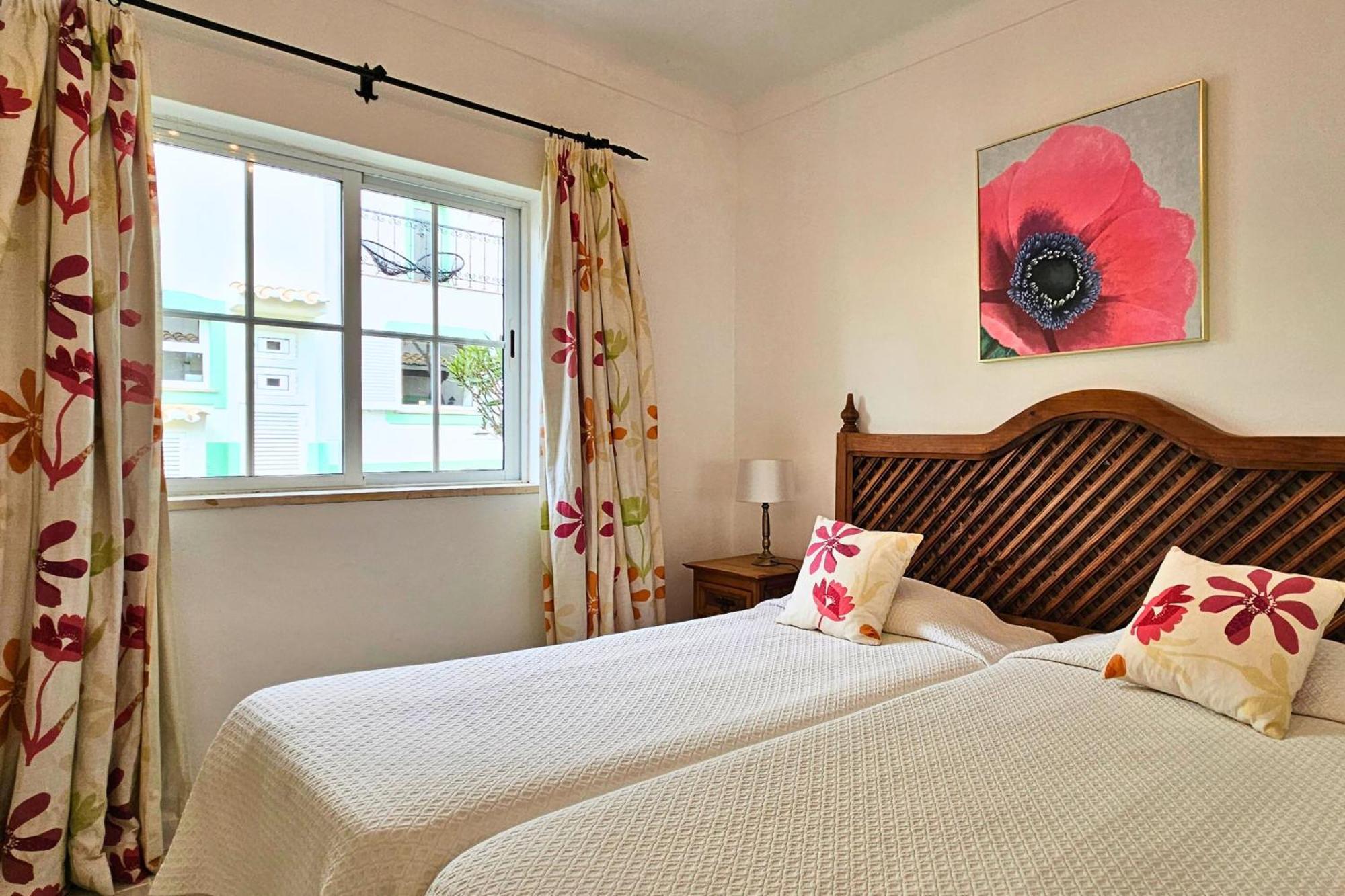 Quinta Da Floresta - Santo Antonio Villas, Golf & Spa บูเดนส์ ภายนอก รูปภาพ